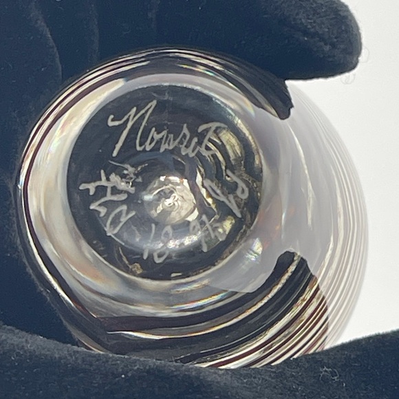 MICHAEL NOUROT GLASS ART STUDIO PULLED FEATHER PERFUME BOTTLE - Picture 5 of 6